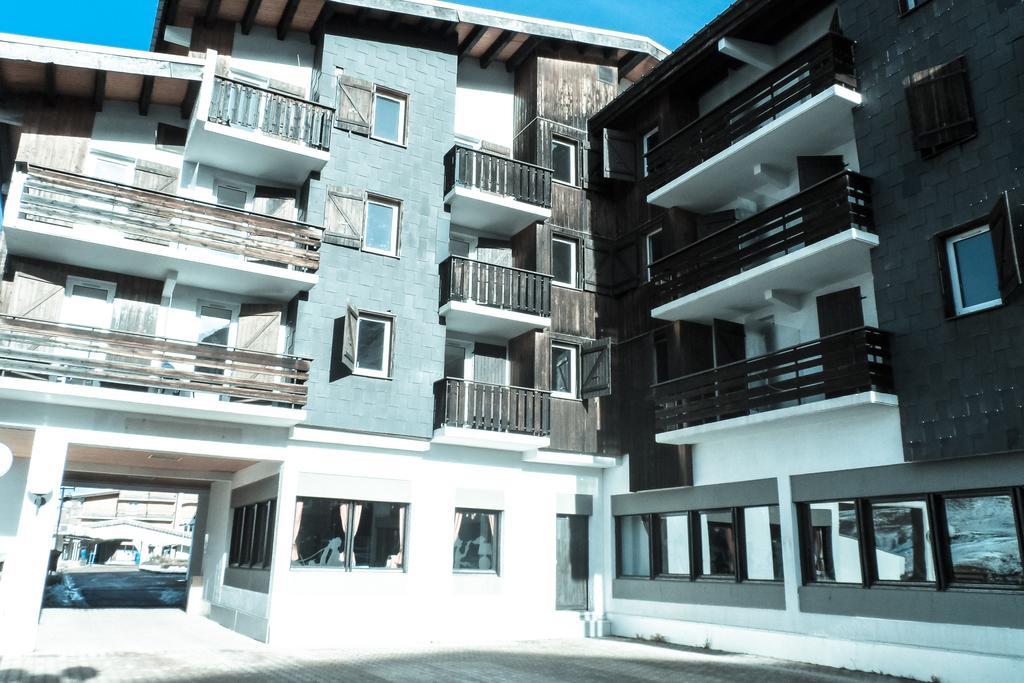 Hotel Turan Les Deux Alpes Bagian luar foto