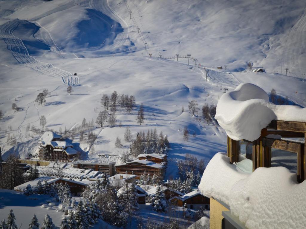 Hotel Turan Les Deux Alpes Bagian luar foto