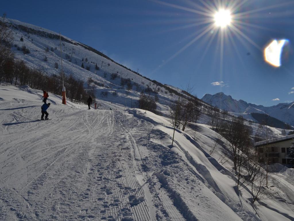 Hotel Turan Les Deux Alpes Bagian luar foto