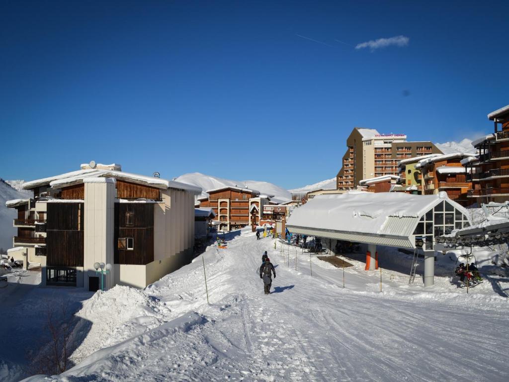 Hotel Turan Les Deux Alpes Bagian luar foto