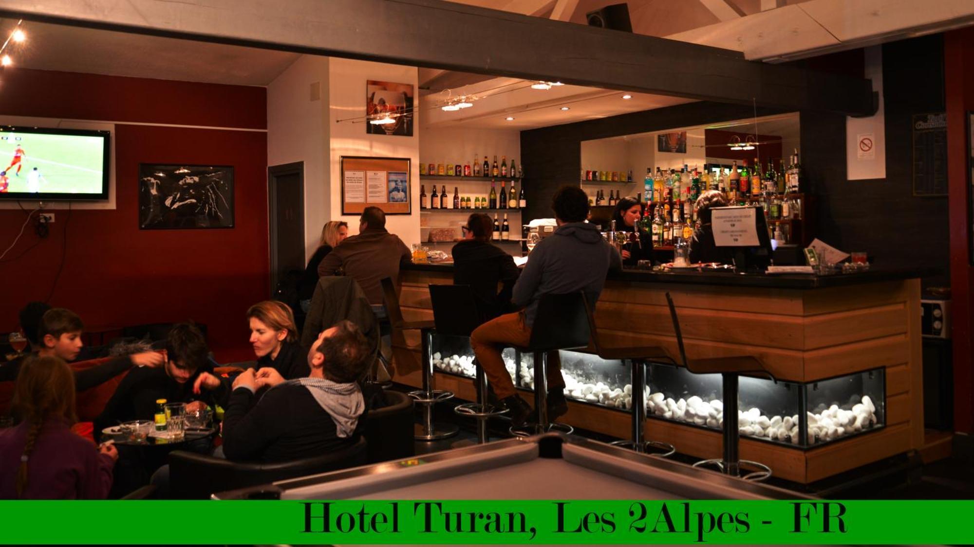 Hotel Turan Les Deux Alpes Bagian luar foto